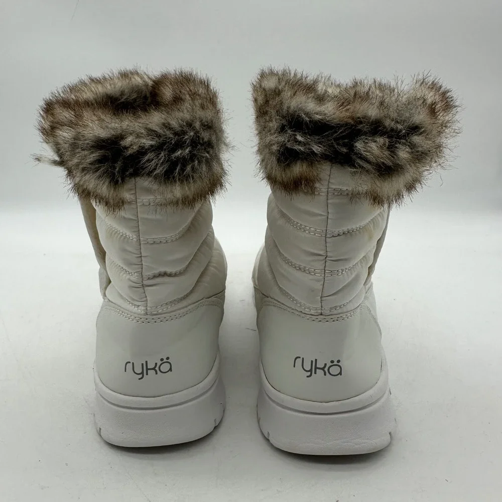 Ryka Womens 8.5M Suzy White Quilted Puffer Faux Fur Trim Winter Ankle Snow Boots